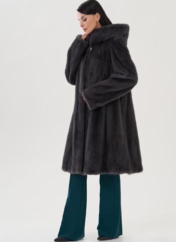 Норковая шуба годе/балетка в роспуск с капюшоном цвета графит
