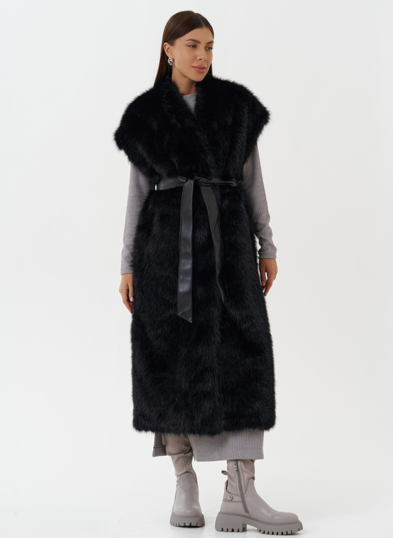 Длинный жилет из эко меха