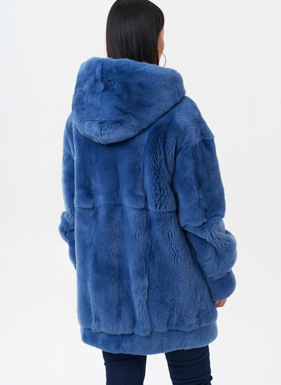 Шуба из меха кролика с капюшоном