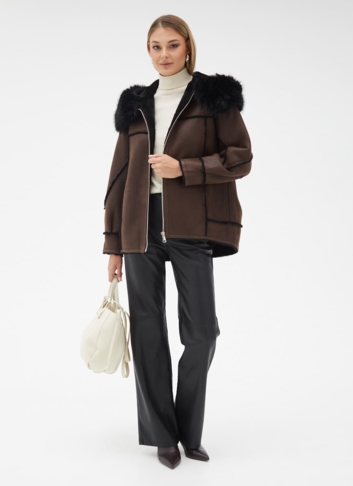 Женская дубленка из эко кожи с капюшоном