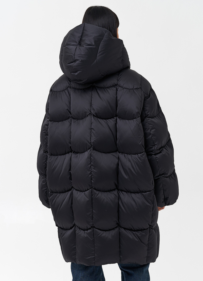 Женский пуховик с капюшоном  модель № 28574 универмаг малина