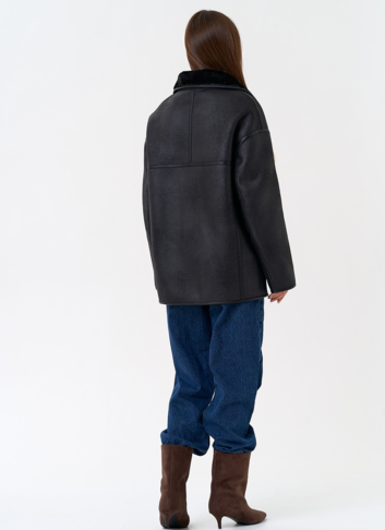 Женская двухсторонняя дубленка из эко замши в черном цвете