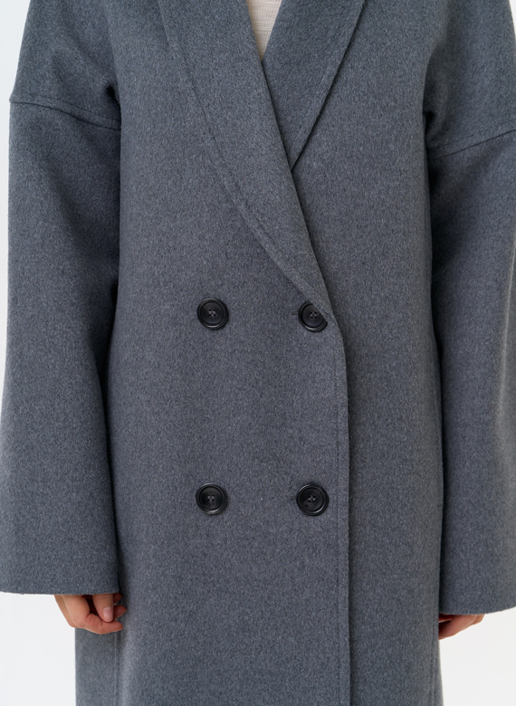 Женское пальто с воротником шаль