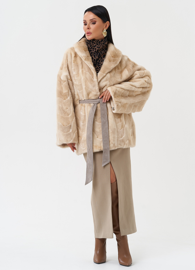 фото Женская шуба из меха норки модель № 28441