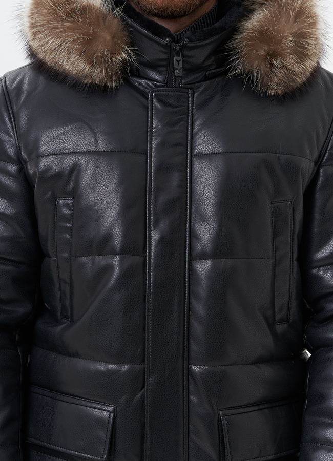 Пуховик из эко кожи с капюшоном из меха енота модель № 28584 универмаг малина