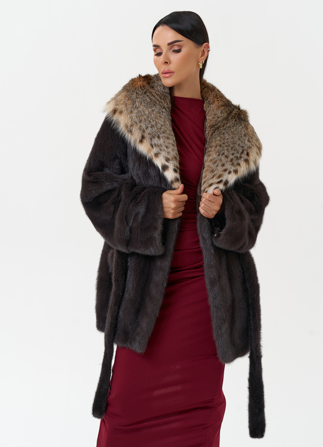 Женская шуба из меха норки с капюшоном из меха рыси модель № 31164 универмаг малина