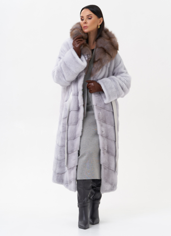 Норковая шуба с капюшоном из меха куницы