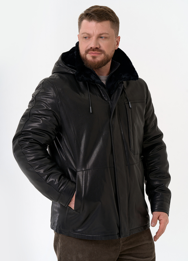 фото Мужская дубленка черного цвета с капюшоном модель № 31776