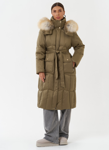 Пуховик с капюшоном из меха лисы