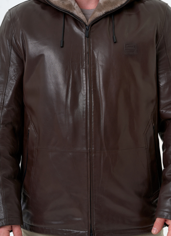Мужская дубленка коричневого цвета с капюшоном