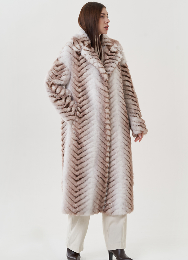 Женское пальто из эко меха модель № 25678 универмаг малина