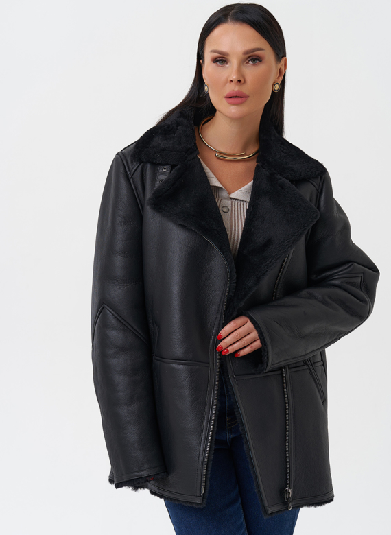 Женская дубленка черного цвета 