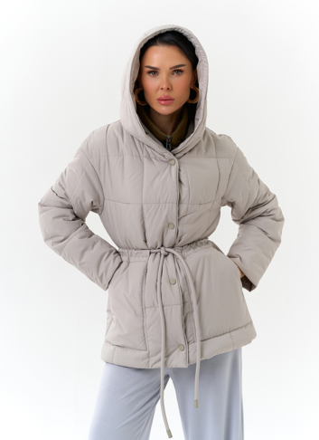 Женская куртка с контрастным воротником