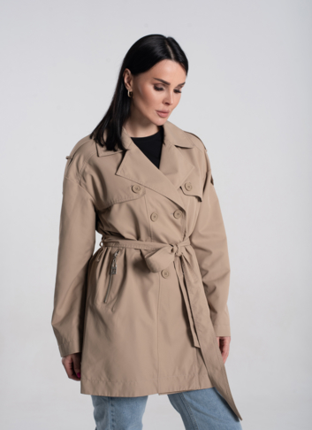 Плащ женский с английским воротником  