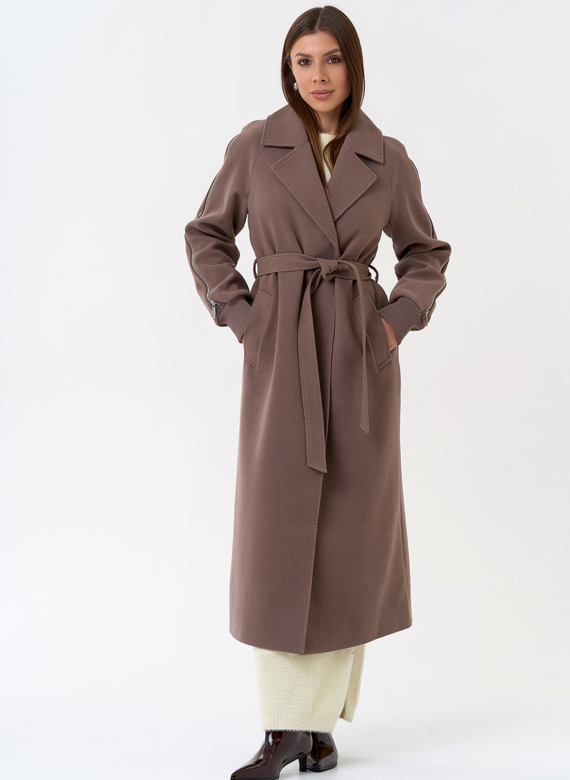 Женское пальто с декоративными молниями