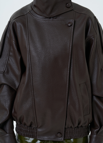 Женская куртка из эко кожи с воротником стойкой