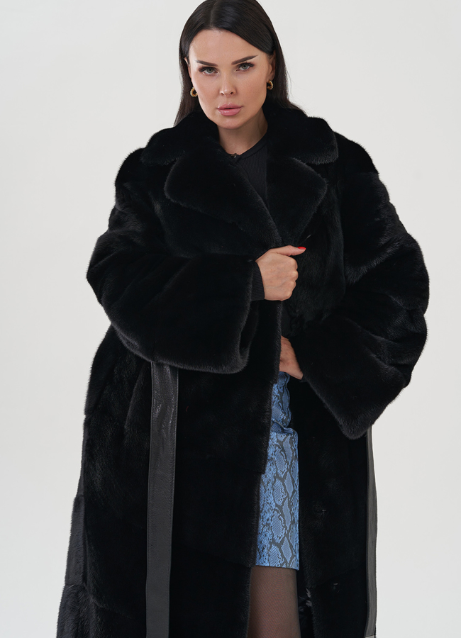 Шуба из аукционного меха норки модель № 81370 универмаг малина