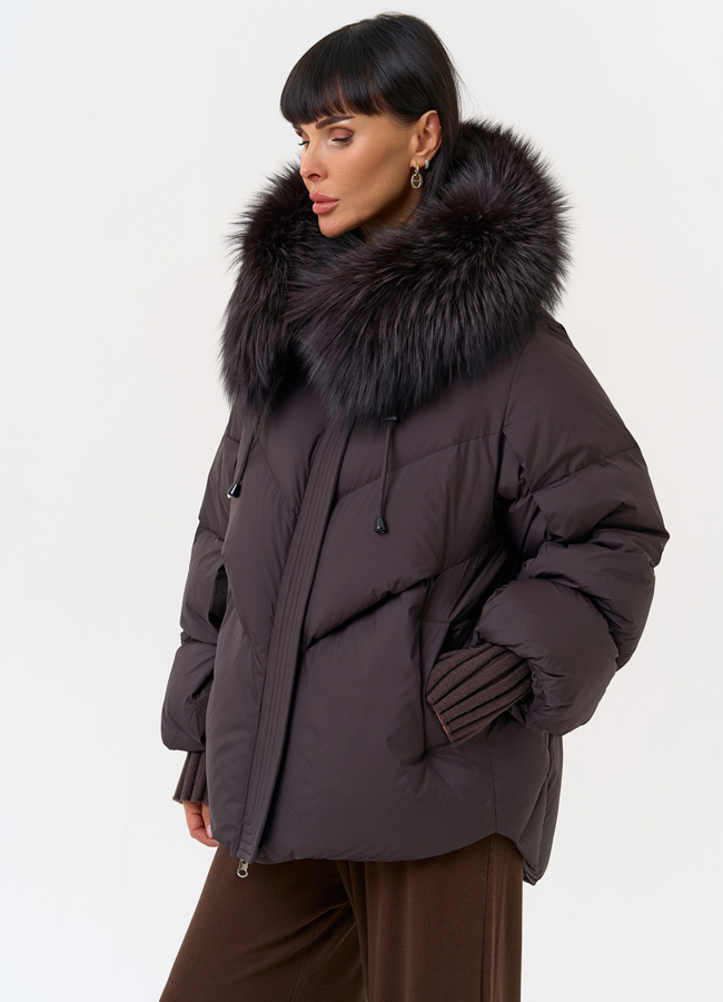 Женский пуховик с капюшоном из меха чернобурки модель № 31536 в рассрочку