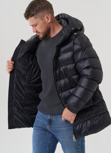 Мужской пуховик с капюшоном 