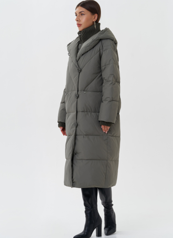 Женский пуховик с манишкой