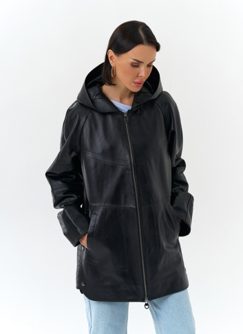 Женская куртка из натуральной кожи с капюшоном