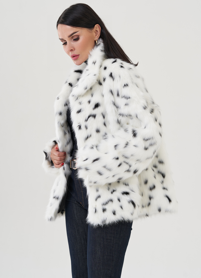 Куртка из эко меха с анималистичным принтом модель № 28458 универмаг малина