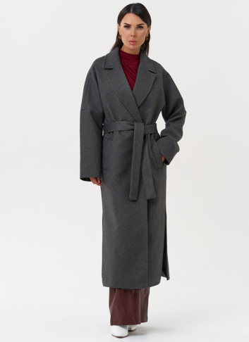 Длинное женское пальто с поясом