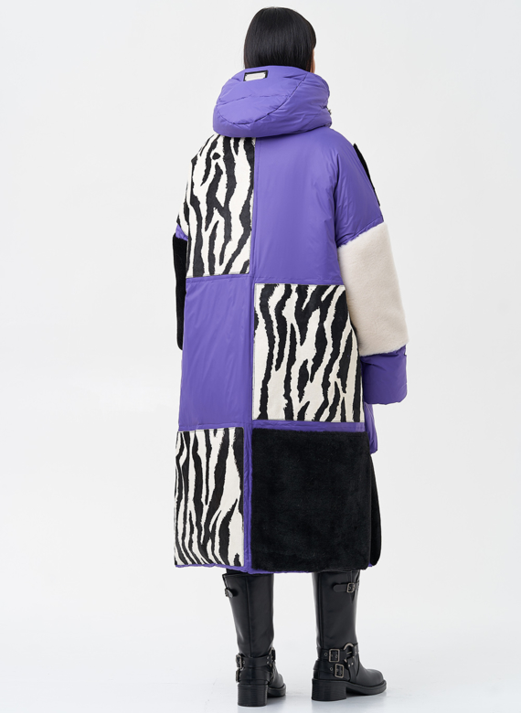 Комбинированный женский пуховик с капюшоном