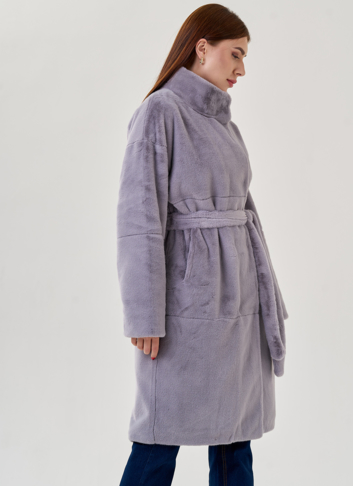 Женское пальто из искусственного меха 