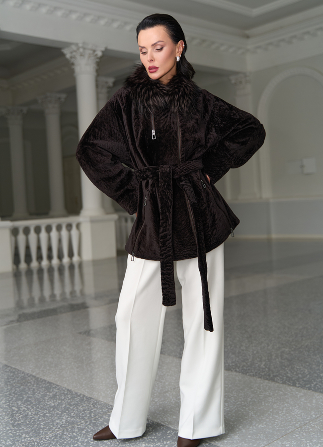 Дубленка натуральная с воротником из меха лисы модель № 31624 в рассрочку