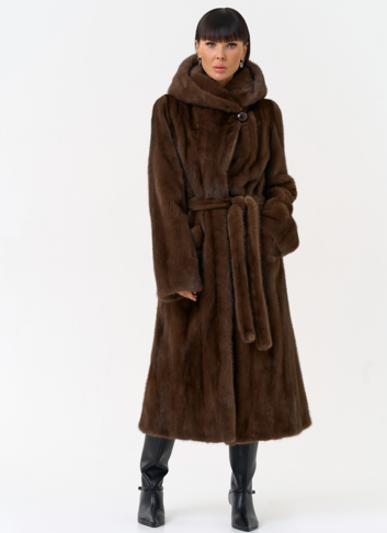 Женская шуба из меха норки с капюшоном Женская шуба из меха норки с капюшоном