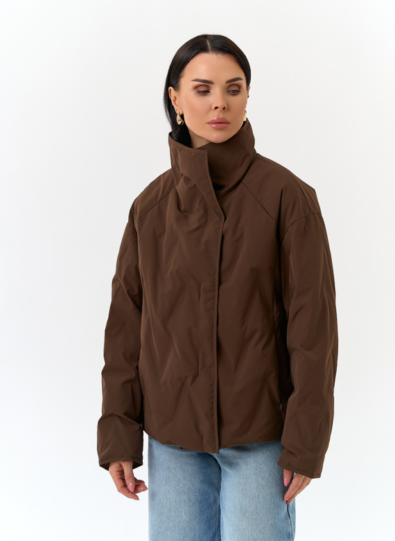 Женская куртка с воротником стойкой