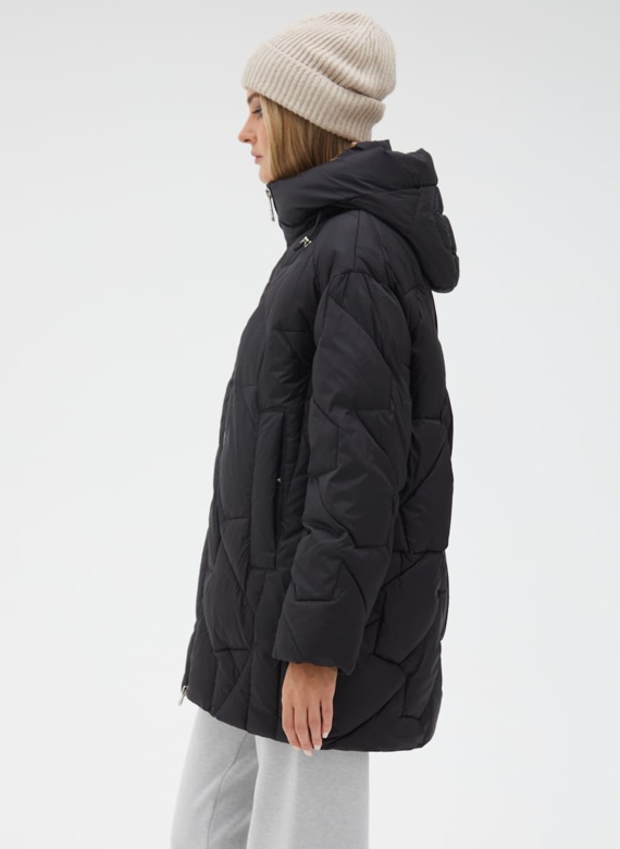 Женский удлиненный пуховик  капюшоном