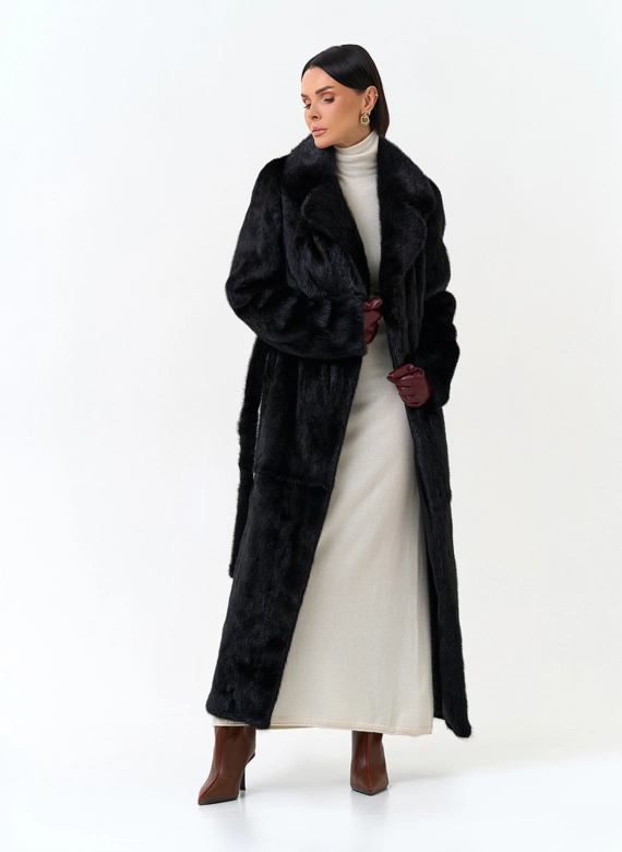 Удлиненная шуба из меха норки фото