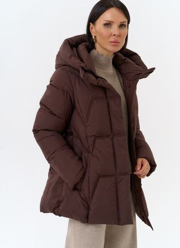 Женский пуховик с поясом